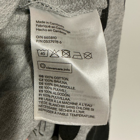 H&M Gray Disney Crop Top Sweatshirt - Picture 3 of 4